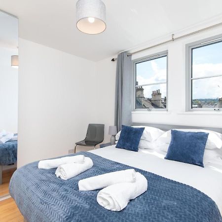 Pass The Keys Bright Modern One Bed Apartment - Bath City Centre ภายนอก รูปภาพ