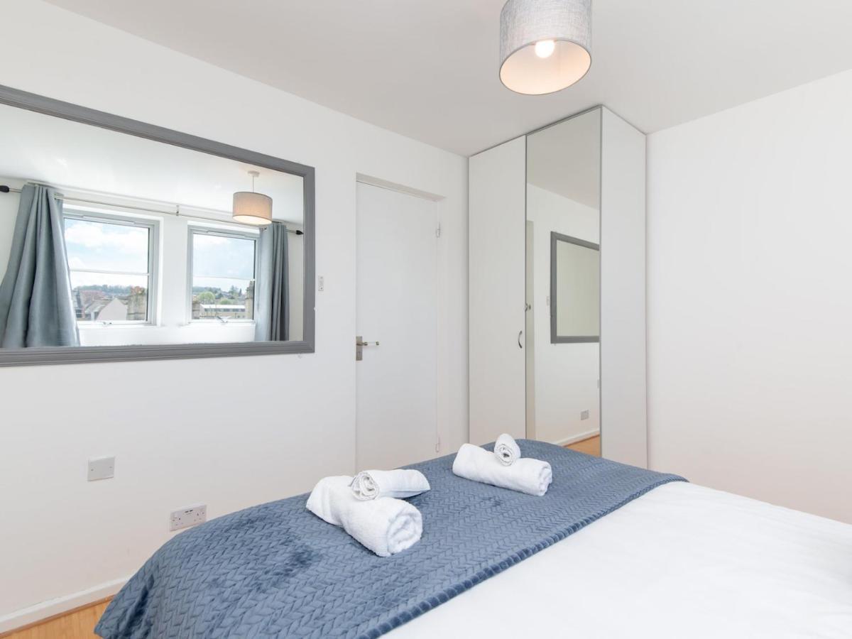 Pass The Keys Bright Modern One Bed Apartment - Bath City Centre ภายนอก รูปภาพ