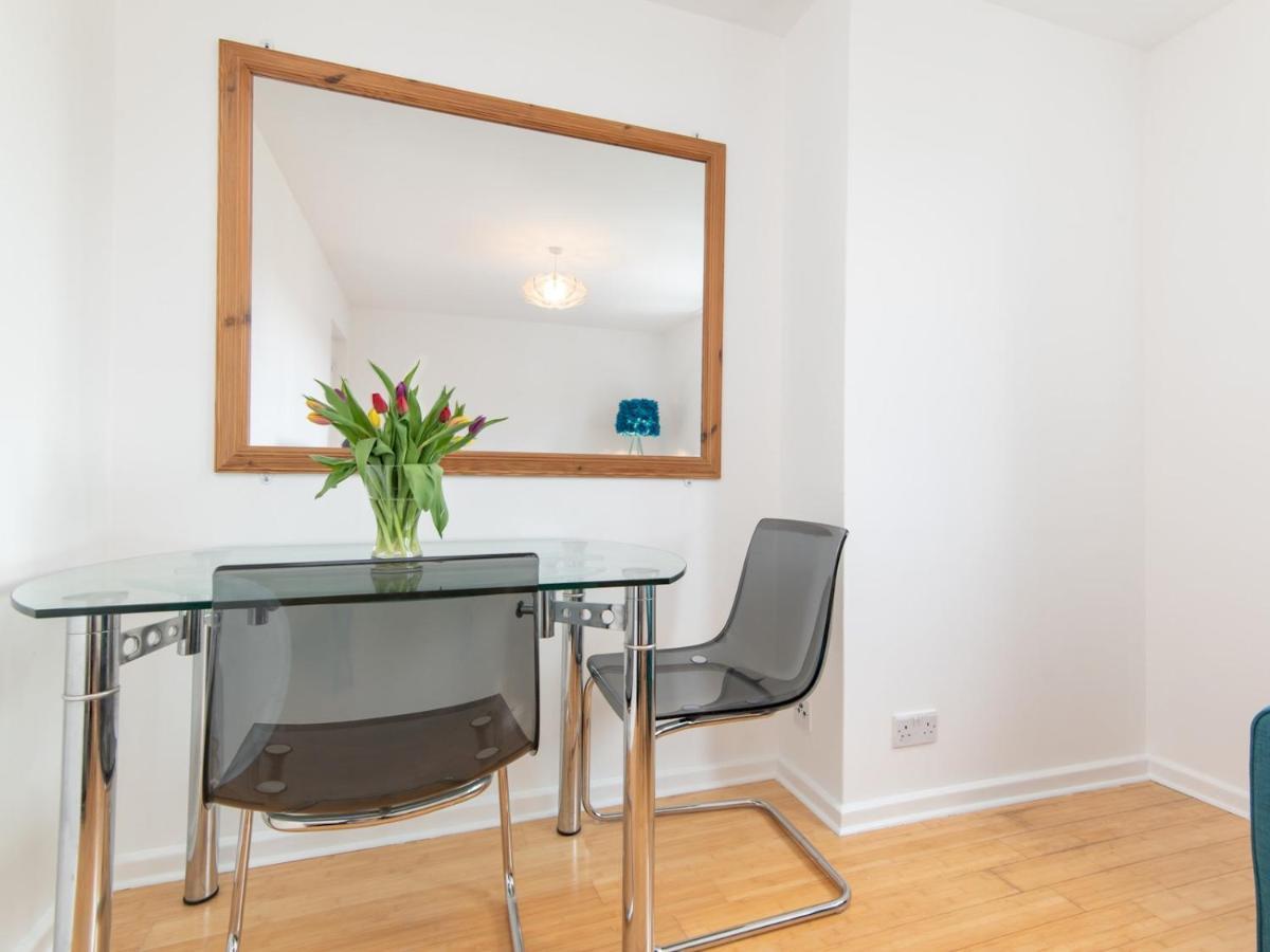 Pass The Keys Bright Modern One Bed Apartment - Bath City Centre ภายนอก รูปภาพ